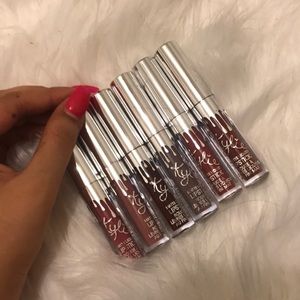 KYLIE COSMETICS HOLIDAY MINI MATTE LIQUID LIPS